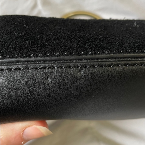 Mango | MNG | Black | 50% Bovine Leather | Clutch with Gold Ring/Tassel Accent - Picture 7 of 15